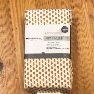 Threshold Performance Pillowcase Set- Standard